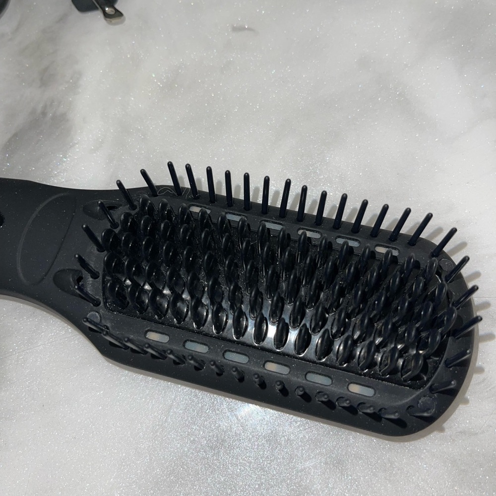 Amika straightener hot tool - Picture 6 of 10